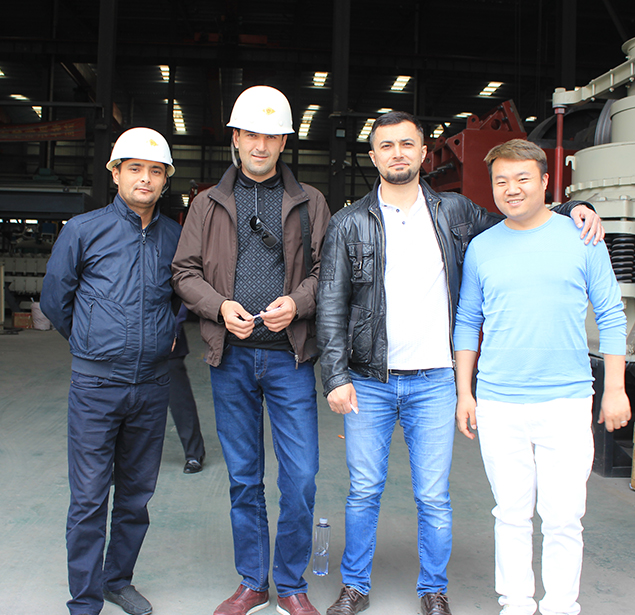 100+ After Sales Visit Team - Hongji Mine Machinery